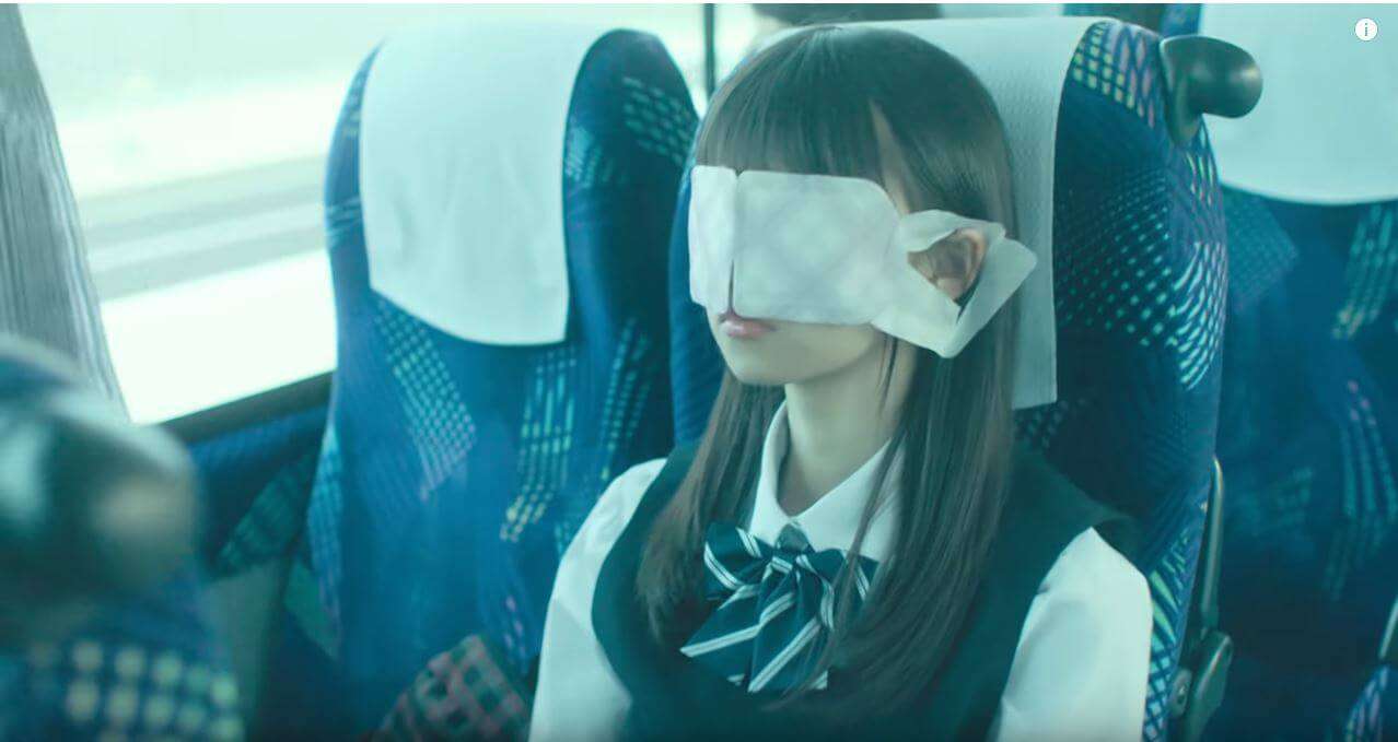 顔が小さいのと脚が長いのどちらが羨ましい？