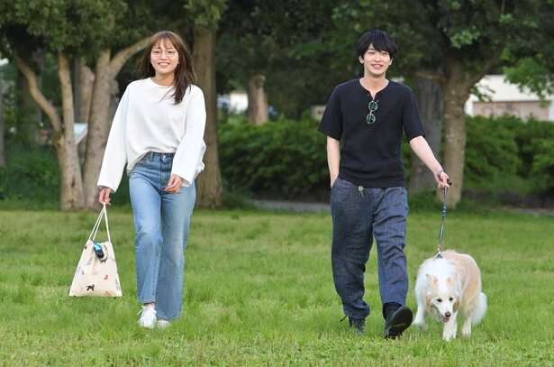 顔が小さいのと脚が長いのどちらが羨ましい？