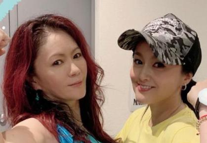 藤原紀香、姫カットの自撮りに大ブーイング「加工がひどすぎる」