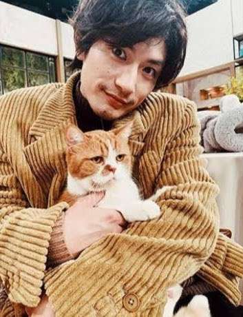 「世界はほしいモノにあふれてる」が好きな人