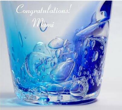 青いガラス小物が見たい！