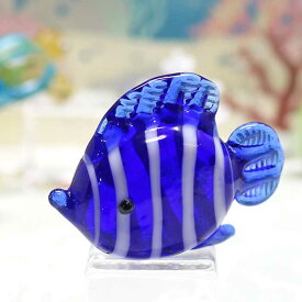 青いガラス小物が見たい！