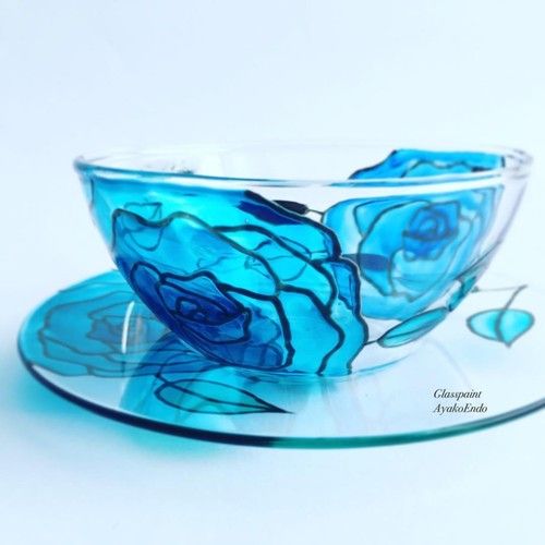 青いガラス小物が見たい！