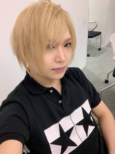 【芸能人】ホストっぽい画像が見たいPart2
