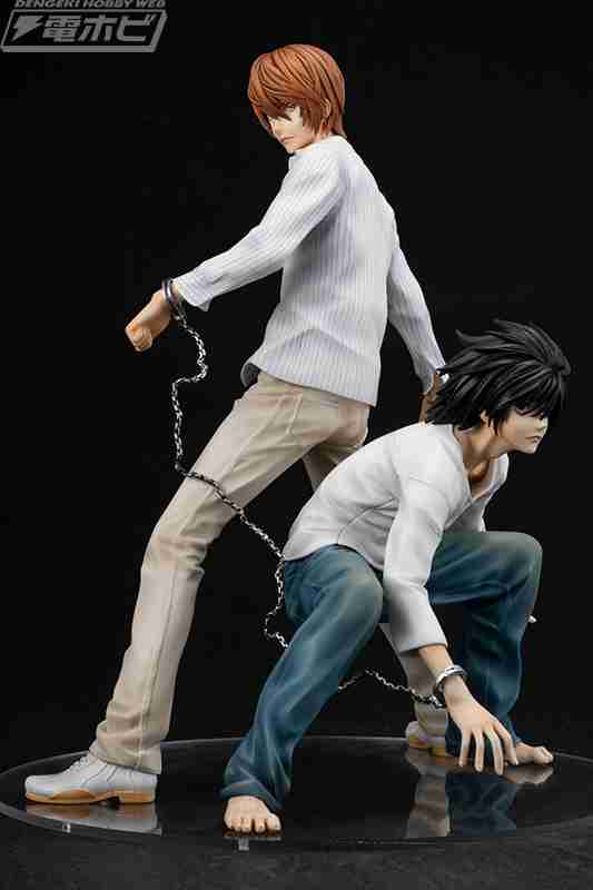 鎖で繋いだまま生活したカップル、123日目に鎖を切断し別れることに（ウクライナ）