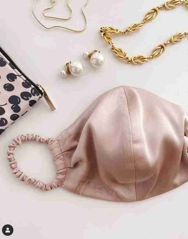 「コロナが収まっても、マスクは『永遠』に身につけるべき」英学者の主張が話題に