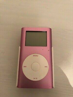 今もipodやwalkman等を使っている人!