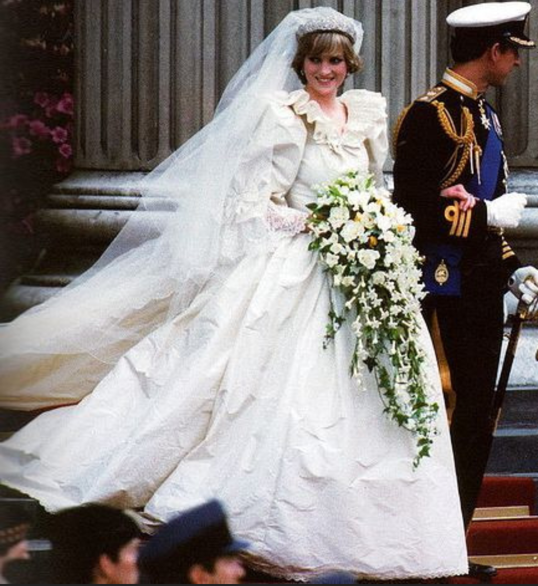 【ウェディングドレス】二の腕がやばい