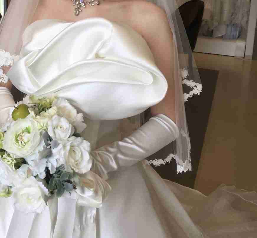 【ウェディングドレス】二の腕がやばい