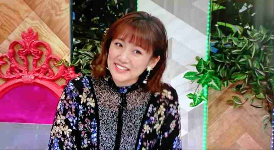 板野友美、夫・高橋奎二と挙式 花嫁ドレス&バックハグ姿公開「理想の夫婦」「素敵すぎる」