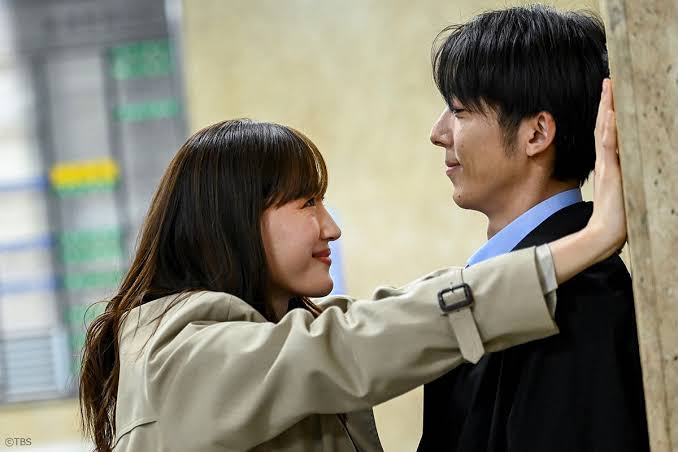 演技を見て見直した芸能人はいますか？