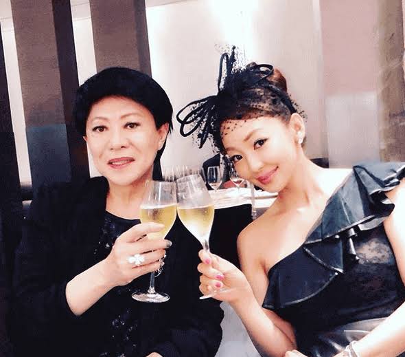 三浦翔平＆桐谷美玲の“凄い新婚旅行”、千鳥ノブ動揺