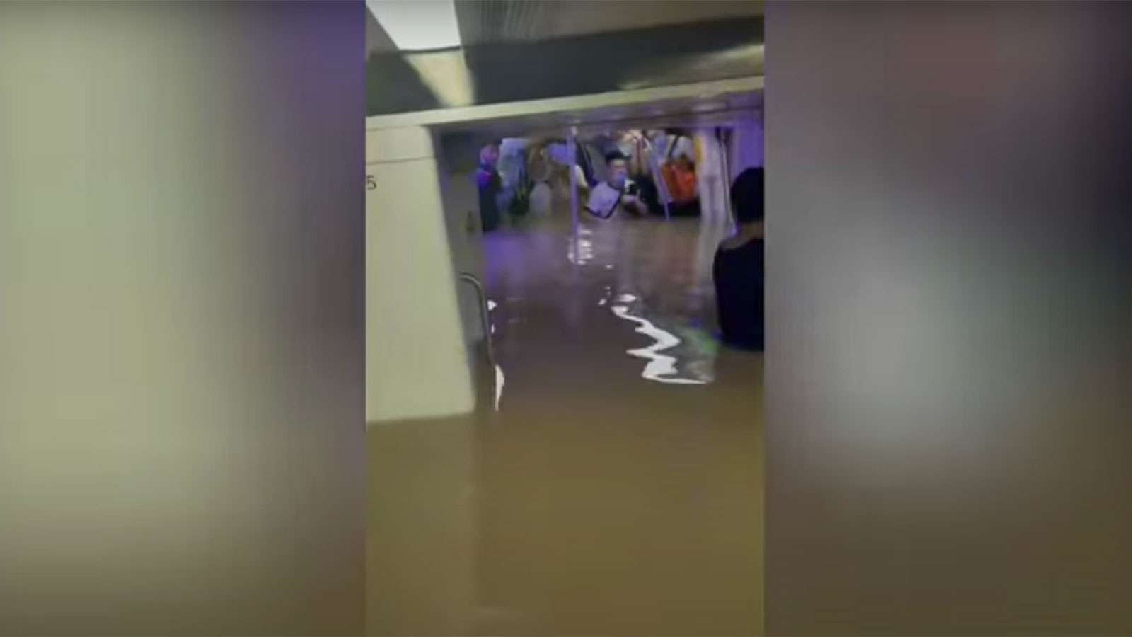 日本はこれからもっと不景気になると思いますか？