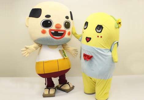 ゆるキャラの仲良しツーショット画像