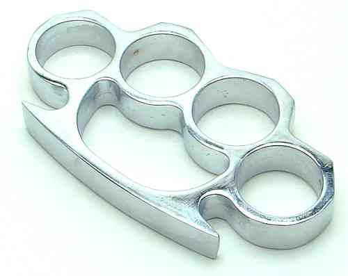 ごつい手にも似合う指輪