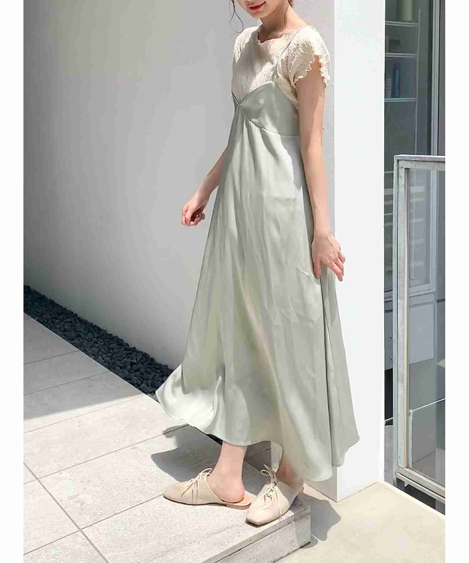骨格ストレートの夏服