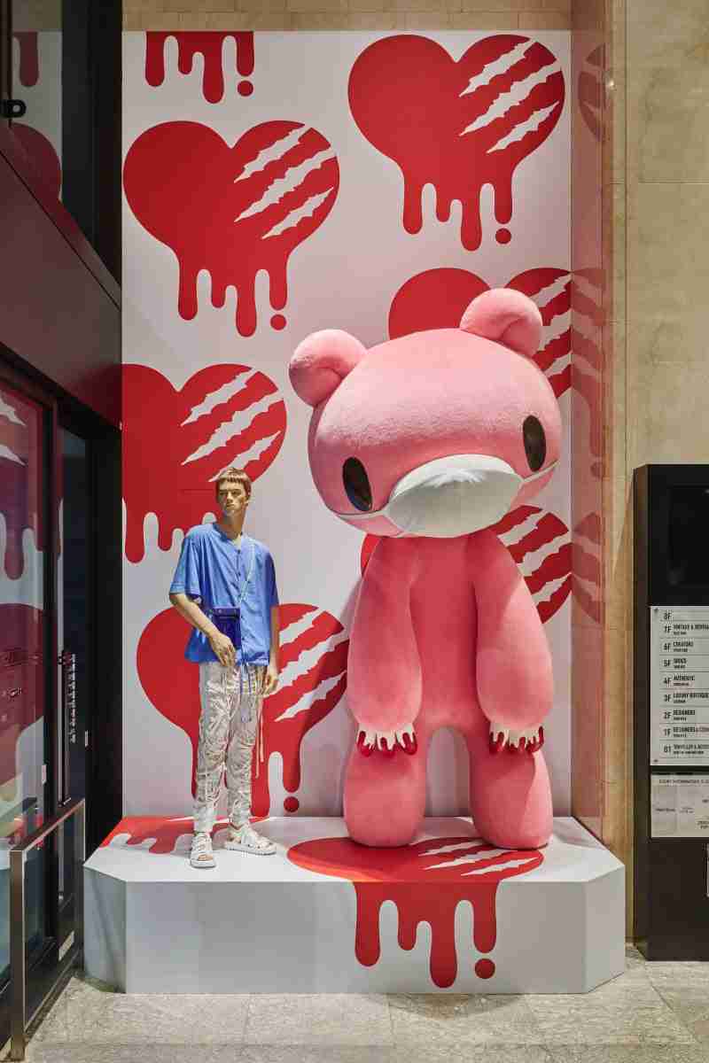 町で見かけたマスクをしたキャラクター達が見たい