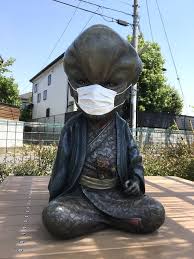 町で見かけたマスクをしたキャラクター達が見たい