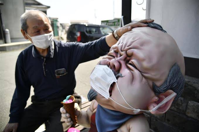 町で見かけたマスクをしたキャラクター達が見たい