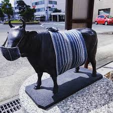 町で見かけたマスクをしたキャラクター達が見たい