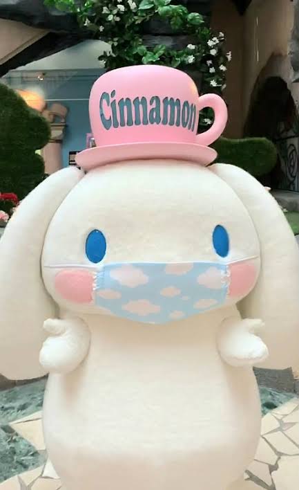 町で見かけたマスクをしたキャラクター達が見たい