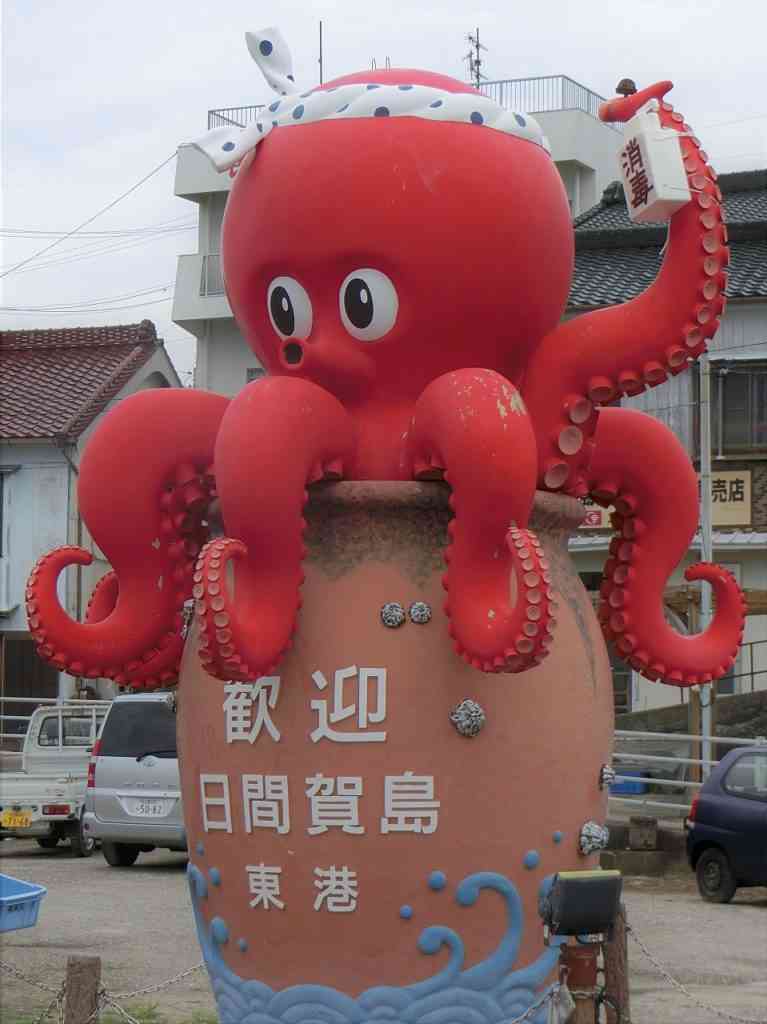 町で見かけたマスクをしたキャラクター達が見たい