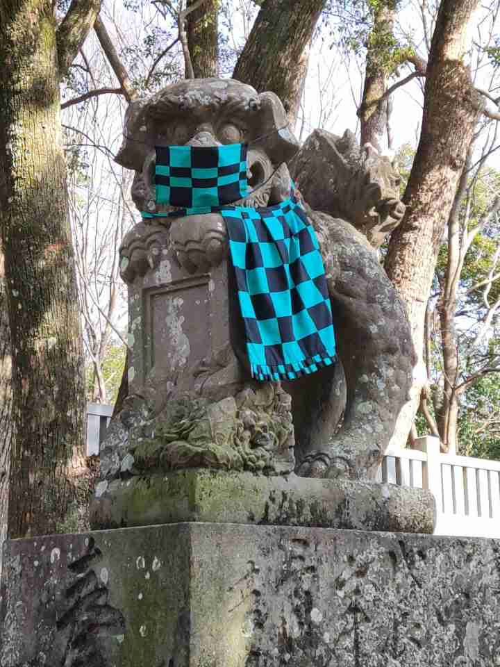 町で見かけたマスクをしたキャラクター達が見たい