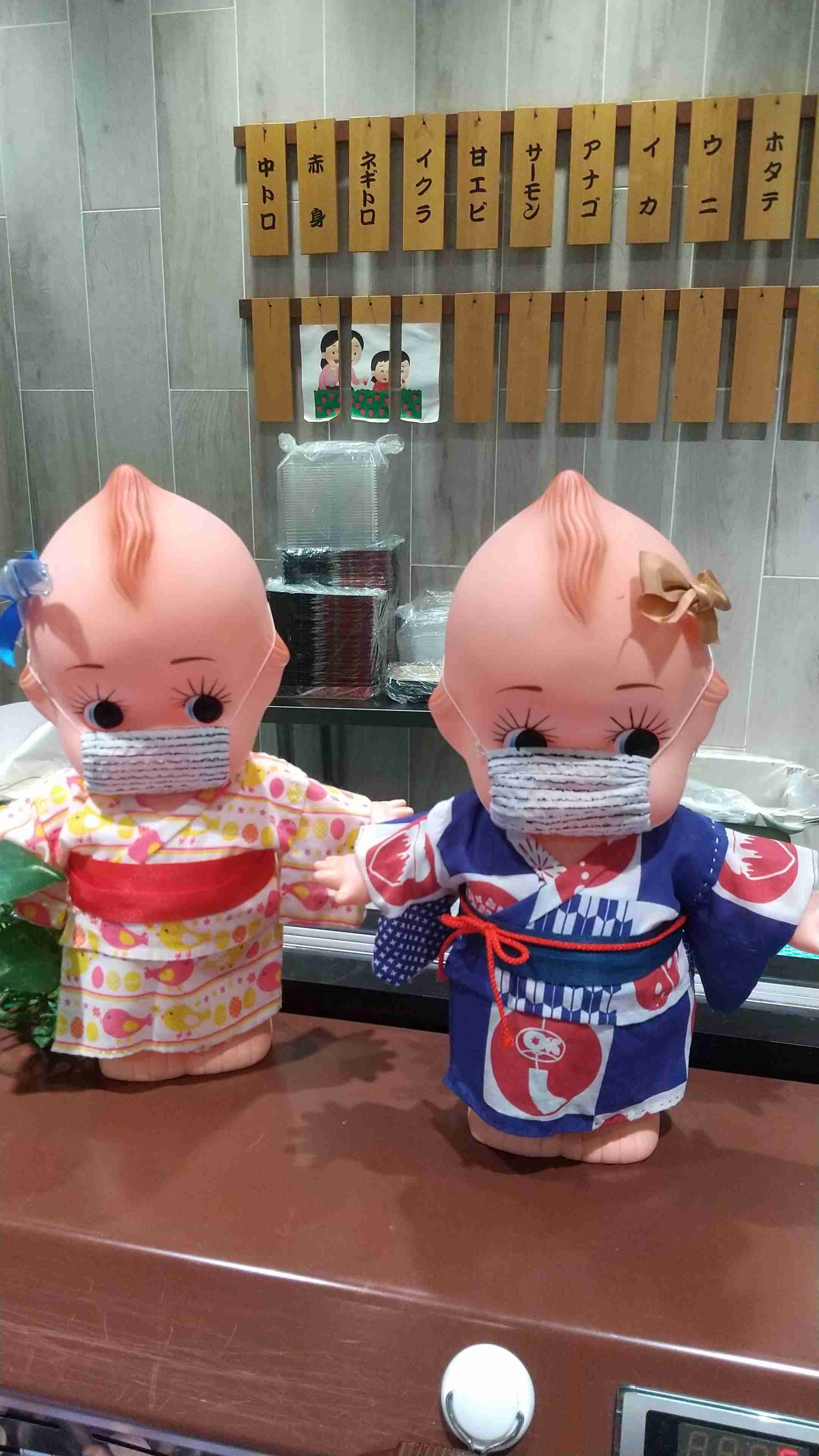 町で見かけたマスクをしたキャラクター達が見たい