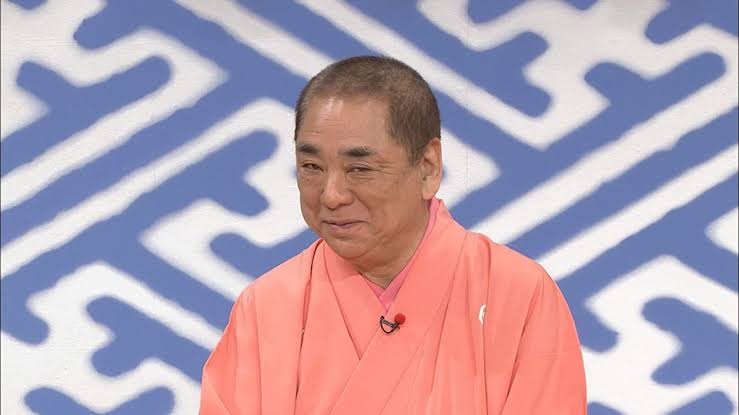 第1子妊娠中の板野友美、ノースリワンピで“オシャレターザン”「妖精爆誕」「可愛い」