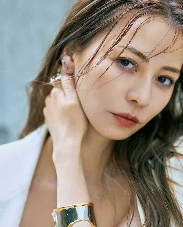 美人・イケメン芸能人の顔面どアップ画像を貼るトピ Part5