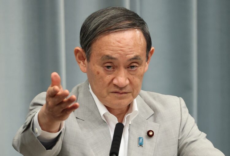 バッハ会長から脅され菅首相が決断か…五輪途中からの一部「有観客開催」に現実味