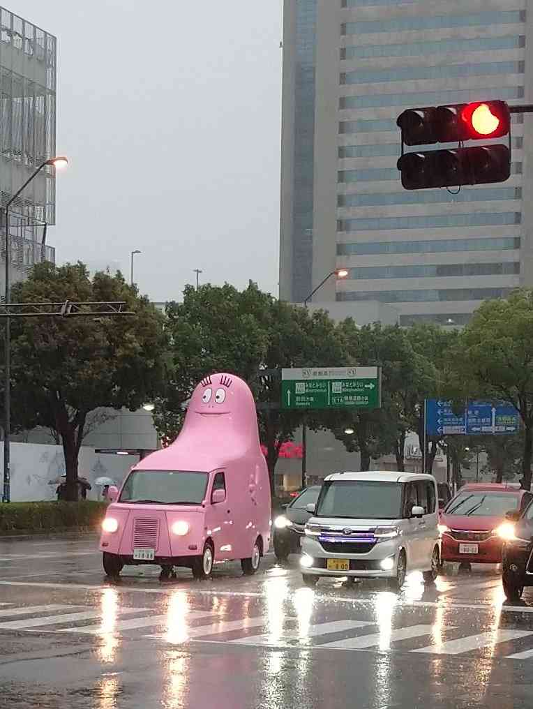 痛車を貼っていくトピ