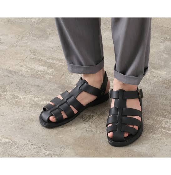 ファッションのトレンドって何故何年も変わらないのですか？
