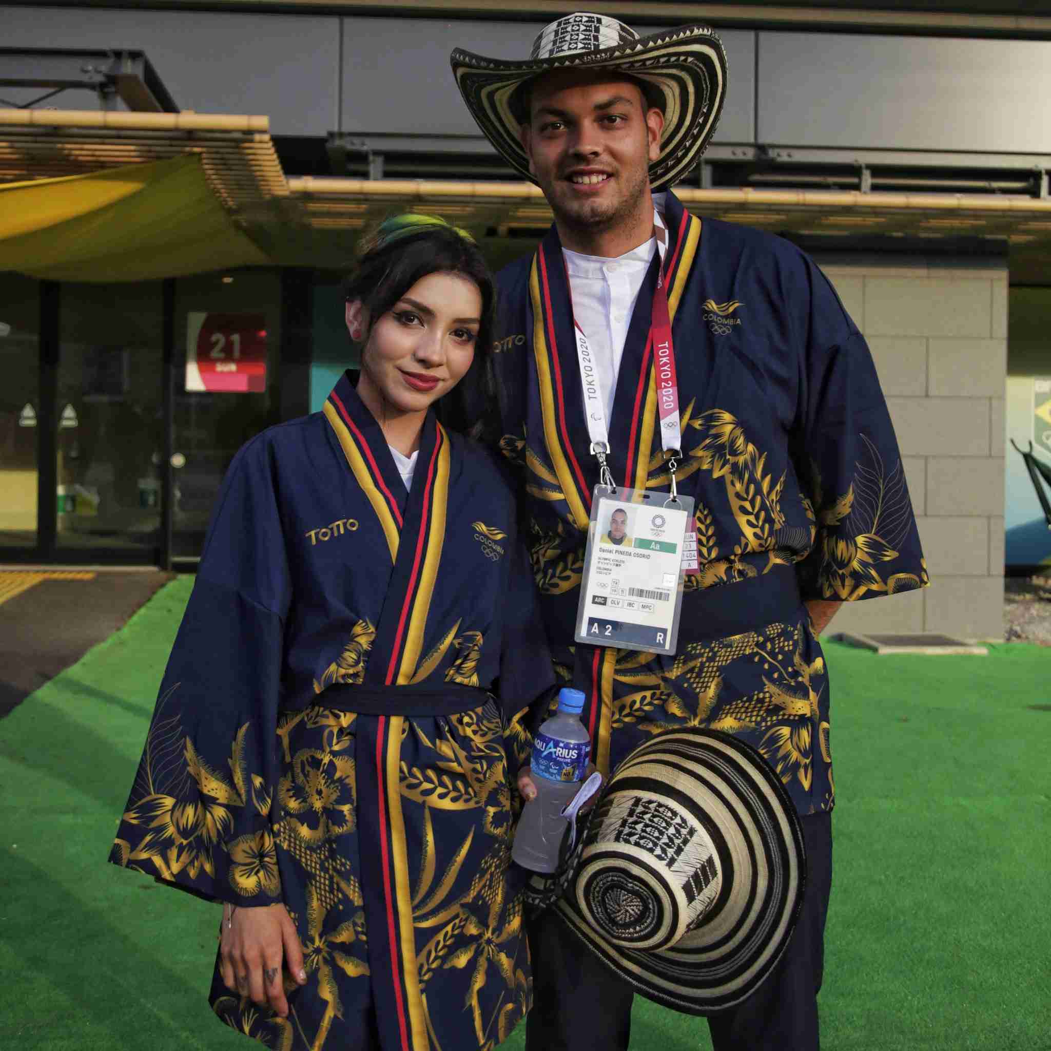 婚活アプリで「トランプ夫人似の金髪美女」から来た怪しいメッセージ