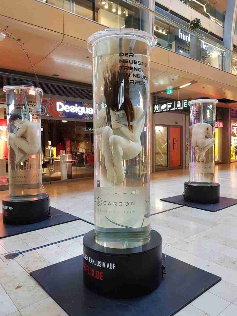 婚活アプリで「トランプ夫人似の金髪美女」から来た怪しいメッセージ