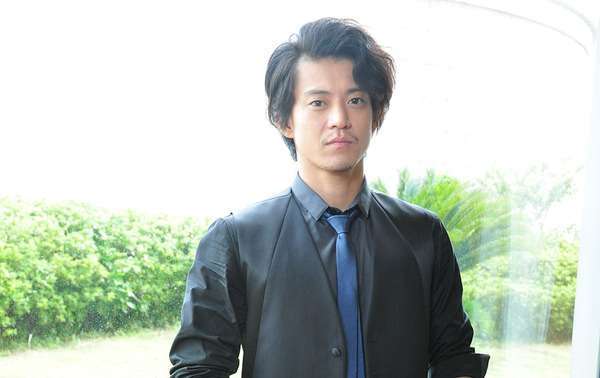 小栗旬、霜降り・粗品に間違われる “逆転現象”に苦笑「いい迷惑ですよ(笑)」