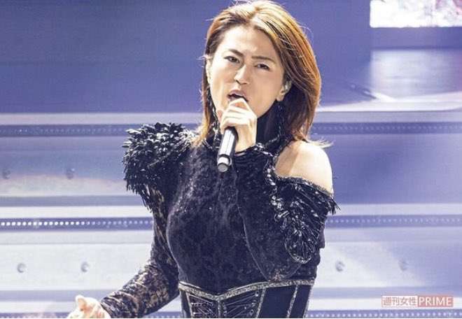 氷川きよし、全身黒レースの美しい“サナギ”姿「もだえる幼虫は蛹から蝶へ」