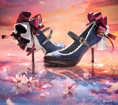 美しいヒールの写真を見せ合おう