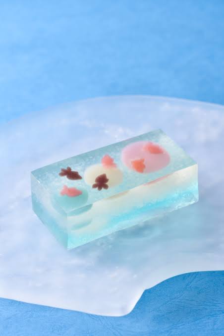 夏らしいお菓子の画像が見たい