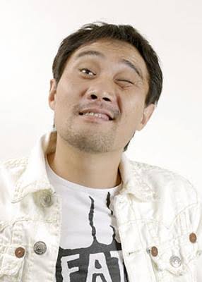 ウインク出来ますか？