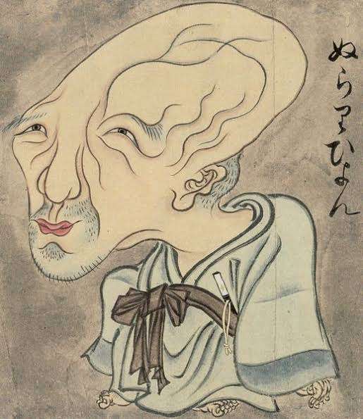 頭がいびつな形をしている人