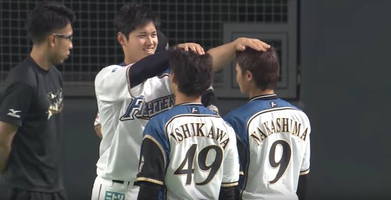【投げて】いろんな大谷翔平が見たいpart3【打って】