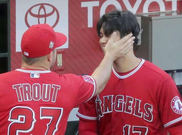 【投げて】いろんな大谷翔平が見たいpart3【打って】