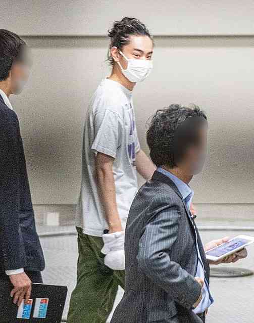 菅田将暉、杏が極限状態で見せる“悪い顔” 『CUBE』特別ビジュアル解禁