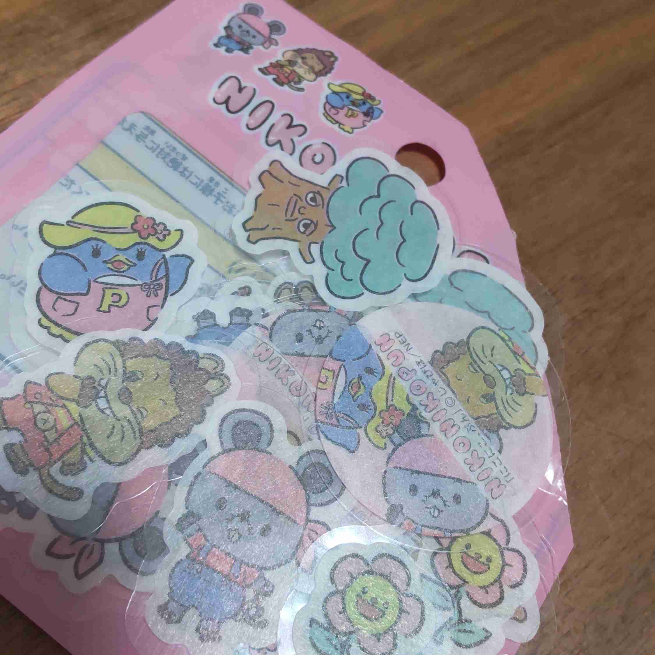 最近買った100円ショップの商品教えて～