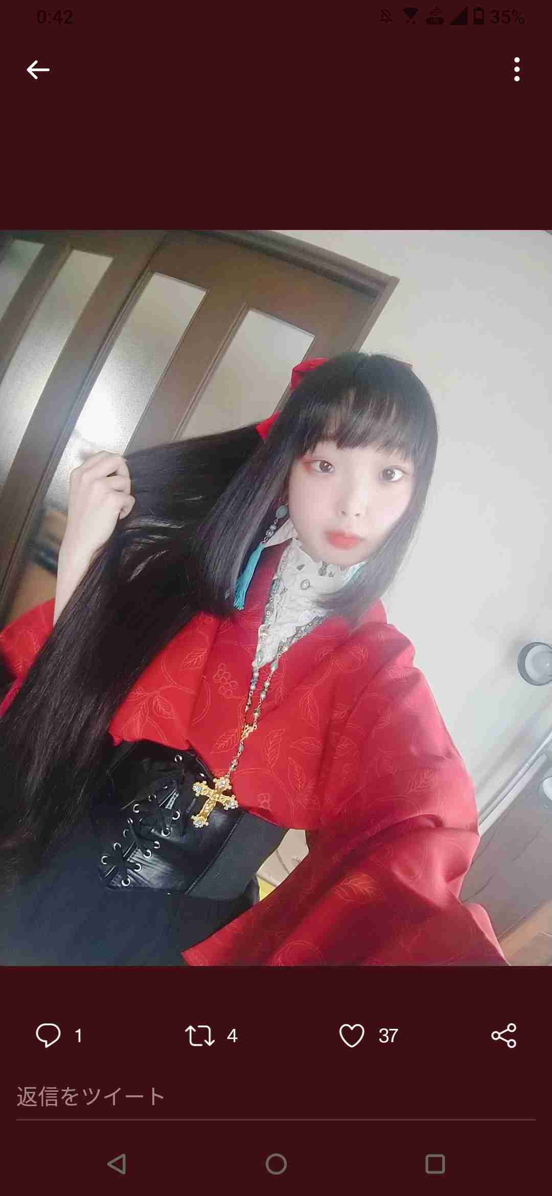 加工前、加工後の写真をあえて公開する女性「誰もが完璧ではないことを忘れないで」（豪）
