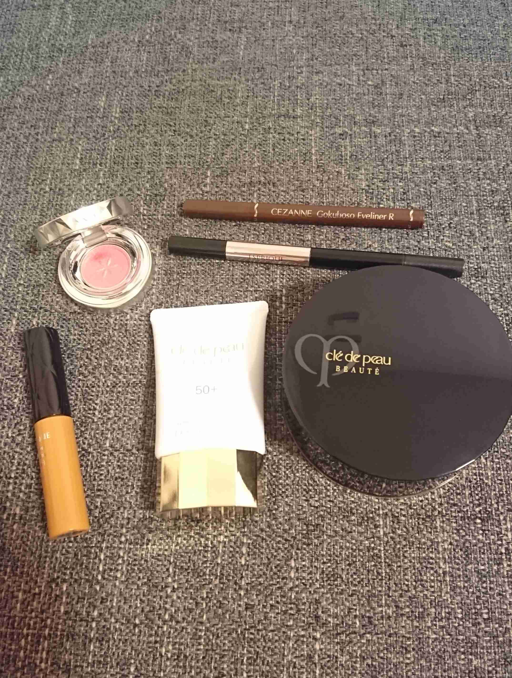 今日のメイクに使ったコスメを見せてくださいpart17