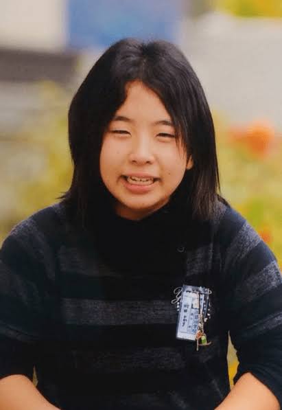 太っても顔にはあまり肉が付かない人❗