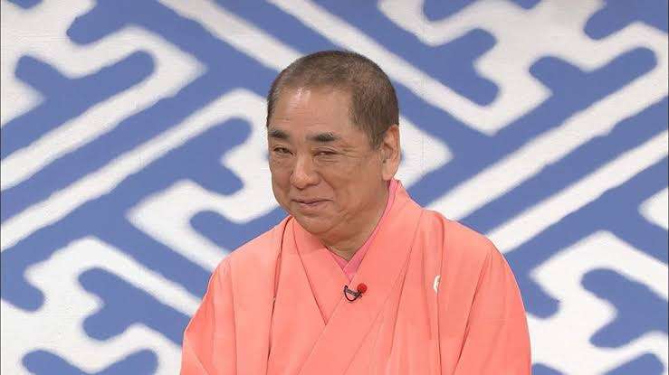 好きなアーティストと芸人をそれぞれ挙げていくトピ