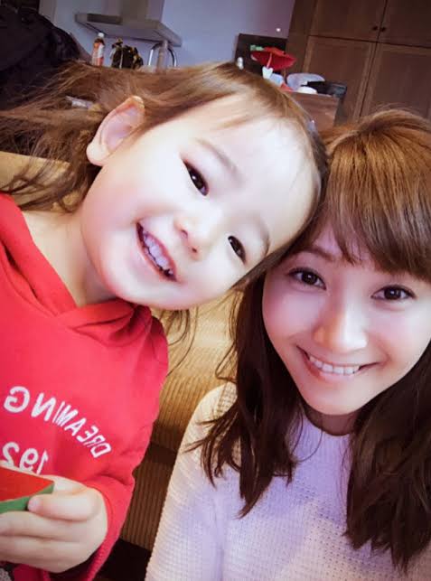 藤本美貴、6歳誕生日の長女が「美少女感がすごい」「目元を隠していても美人」と話題